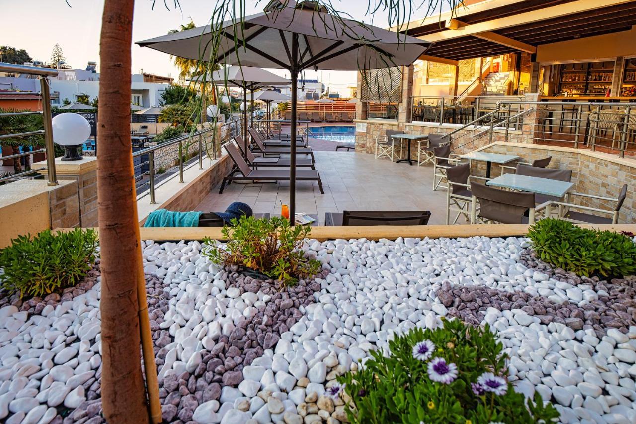 Aparthotel Theos Village