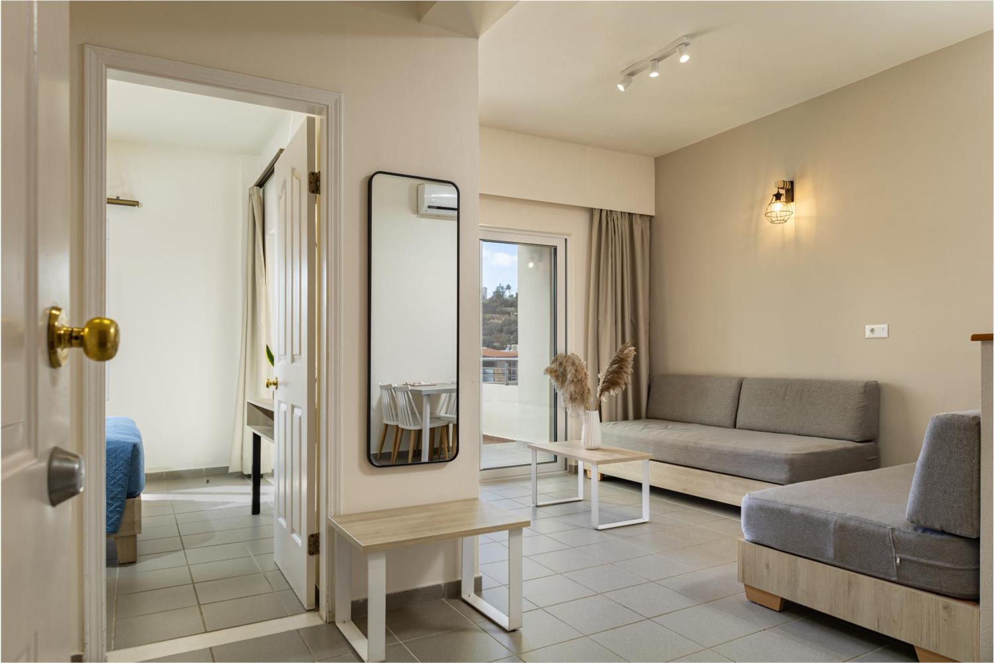 Theos Village Aparthotel
