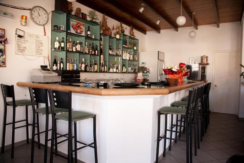 Theos Village Aparthotel Kato Daratso