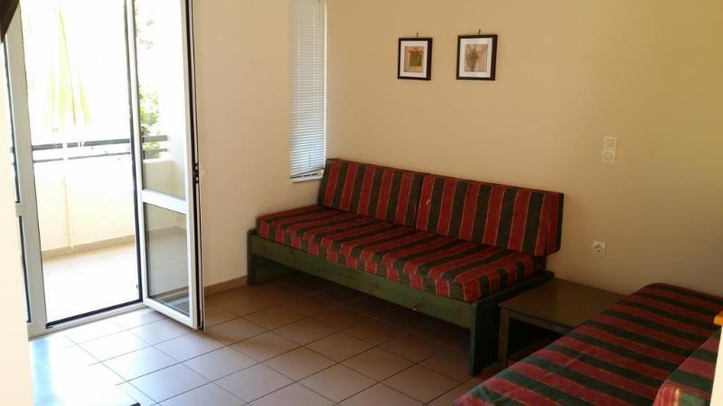 Aparthotel Theos Village